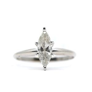 0.95 Carat Diamond White Gold 18k Marquise Ring